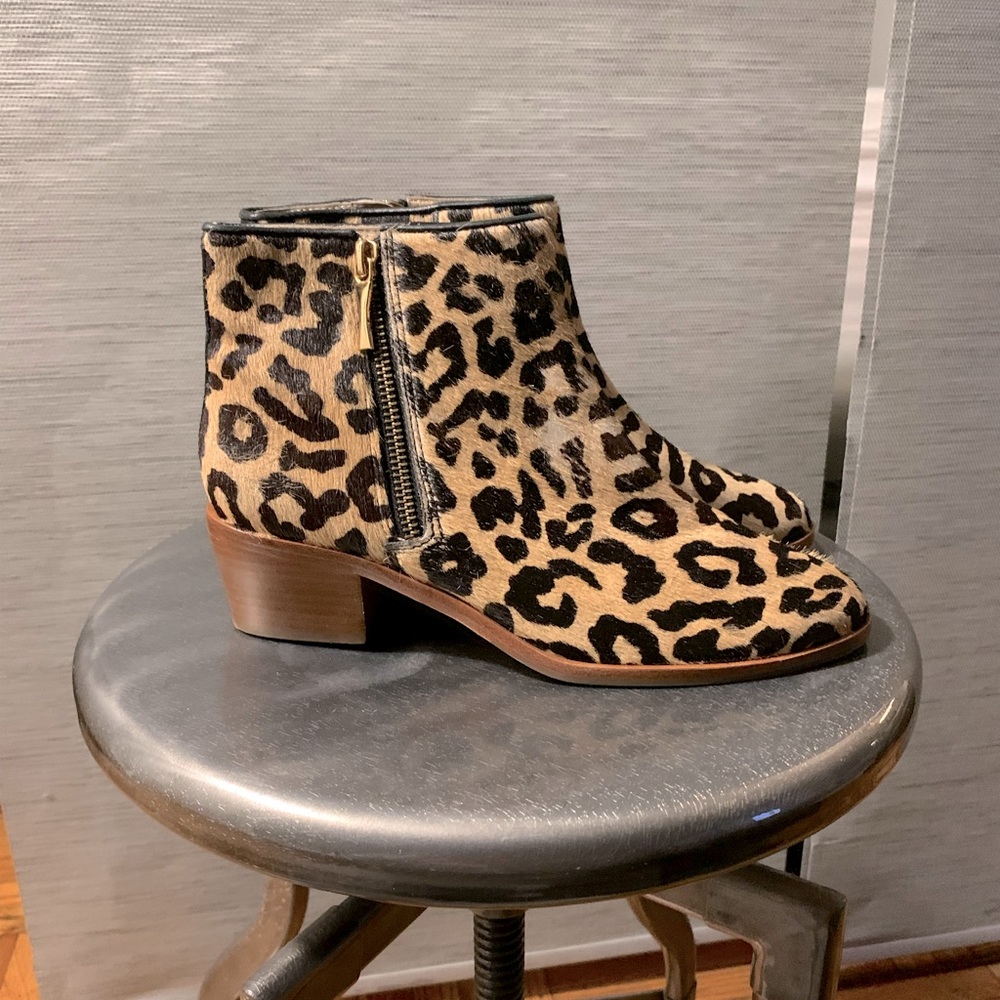 Kate Spade Leopard Bootie, size 6.5